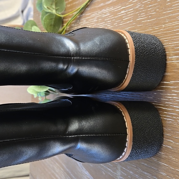 🍁Divided Boots - Picture 6 of 14